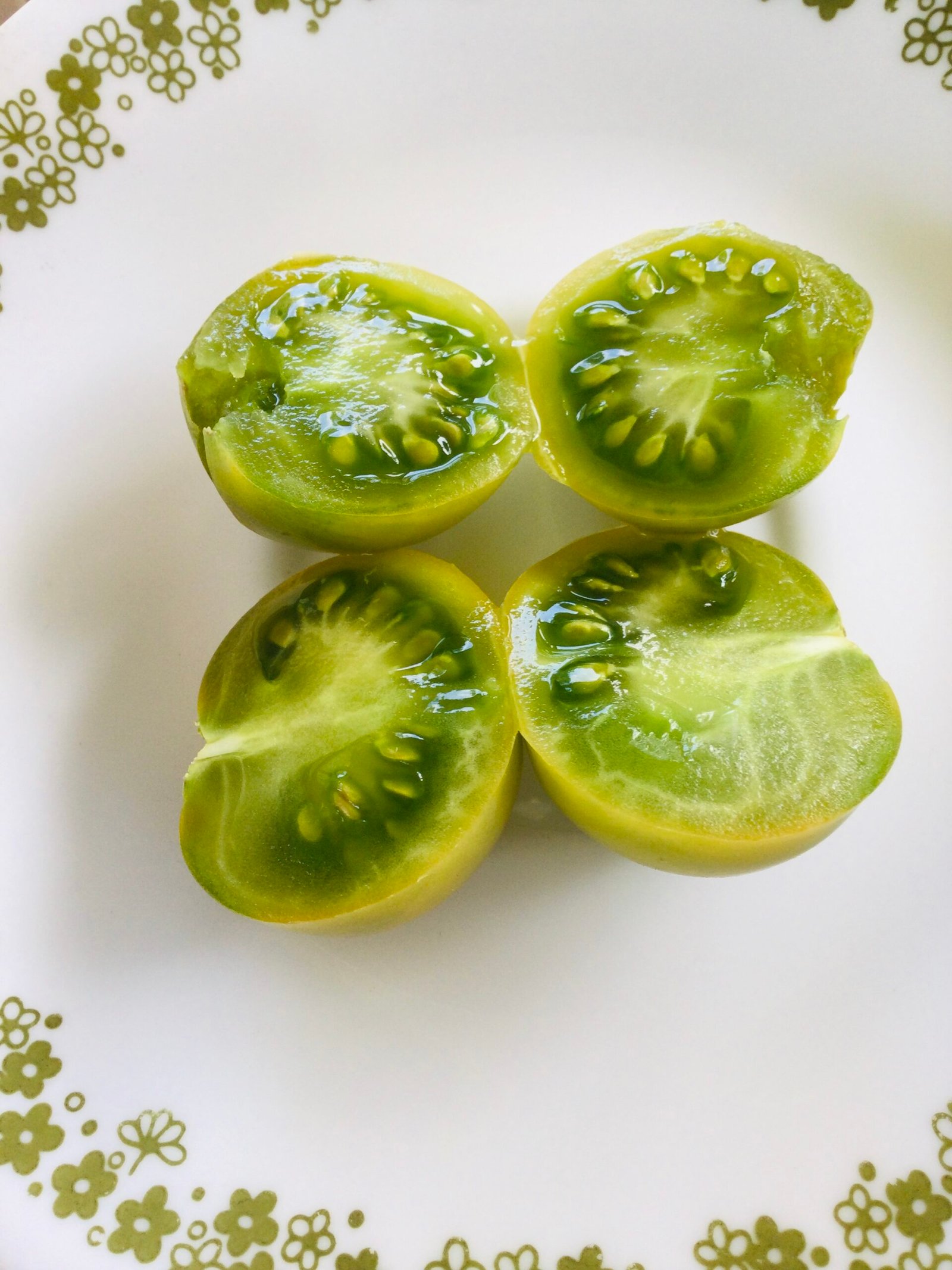 Green Krim Cherry Tomato Seeds - Image 4